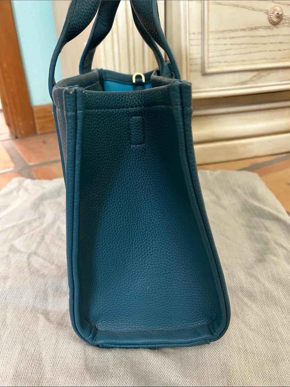Marc Jacobs Teal Pebbled Leather Logo Tote - Picture 5 of 8